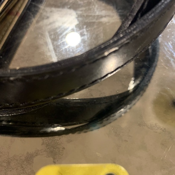 Burberry Novacheck Medium Tote - Picture 9 of 12